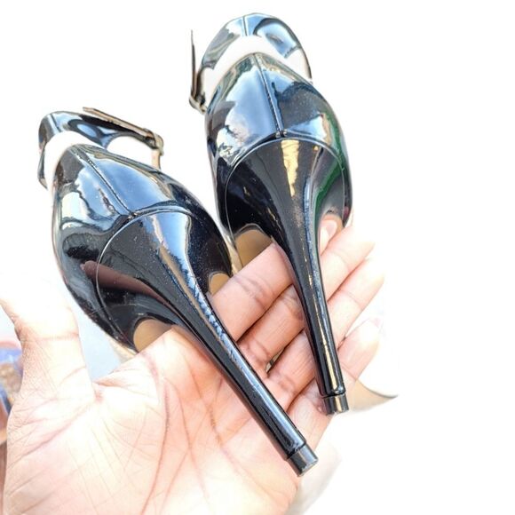 Marc fisher   - Picture 3 of 8